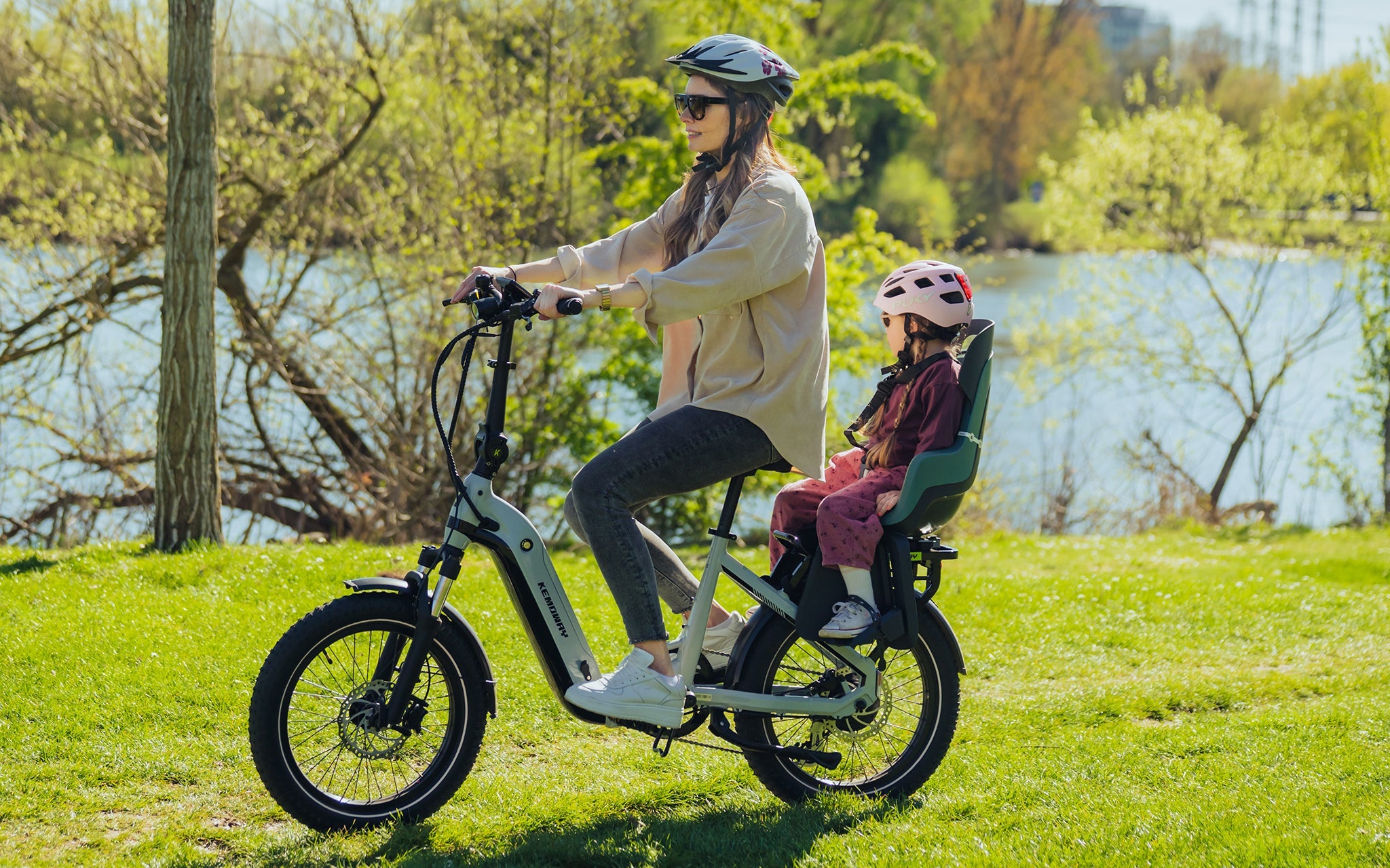 E-Klapprad im Pendler-Test: Welches Faltrad darf mit in die Deutsche Bahn?